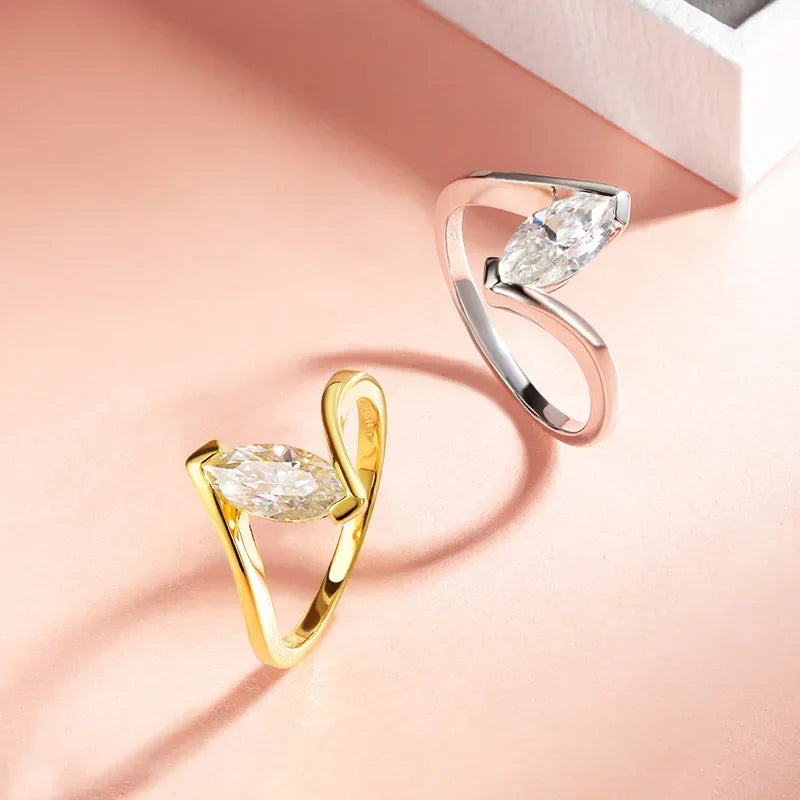 Anillo Marquise en Plata Esterlina 925 con Moissanita