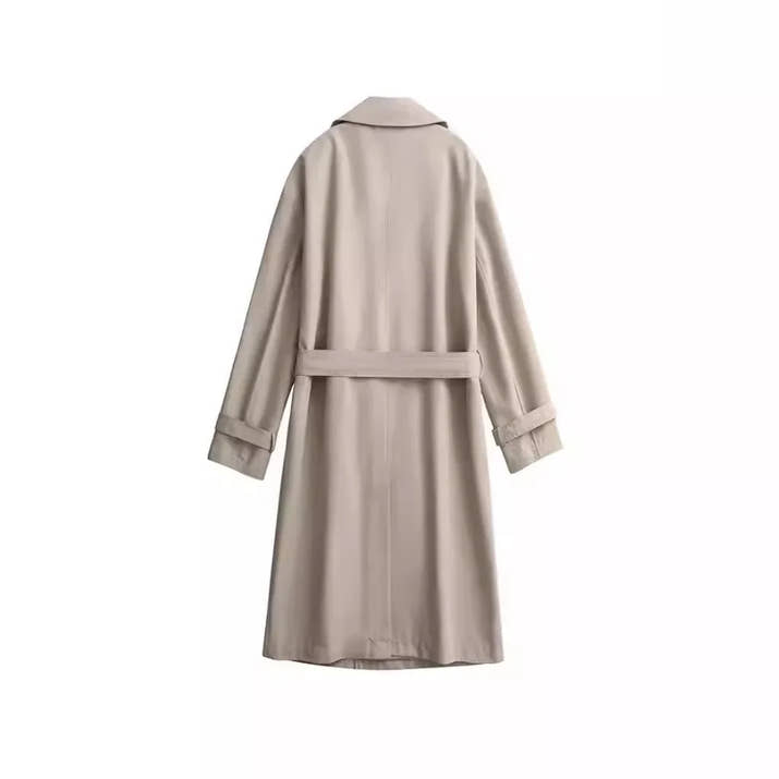 Abrigo Velmora de lujo para hombre en corte clásico